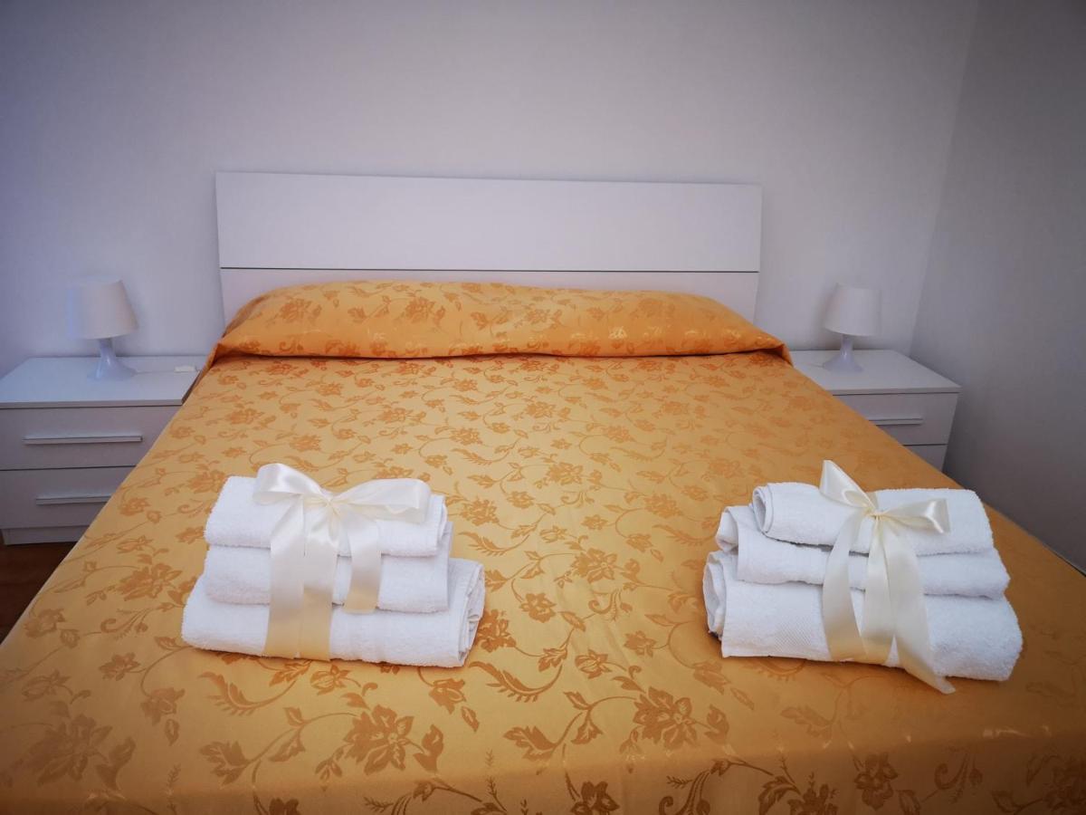 Sul Lago Dorato Terracina Zimmer foto